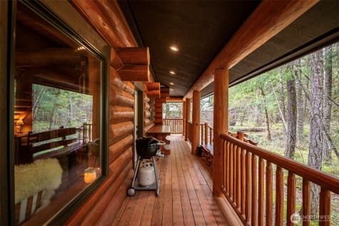 107 Goat Rocks Drive Packwood WA 98361