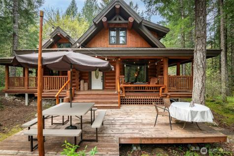 107 Goat Rocks Drive Packwood WA 98361