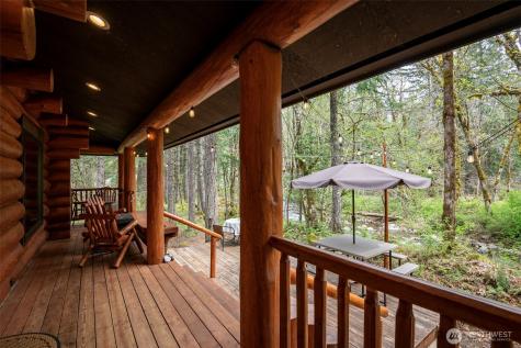 107 Goat Rocks Drive Packwood WA 98361