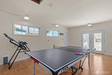 16022 126th Avenue SE Renton WA 98058