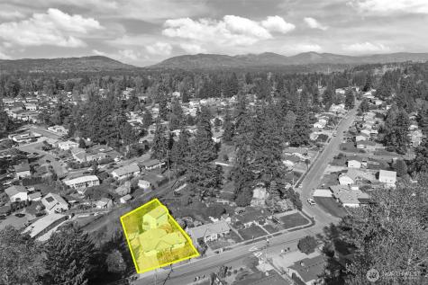 16022 126th Avenue SE Renton WA 98058
