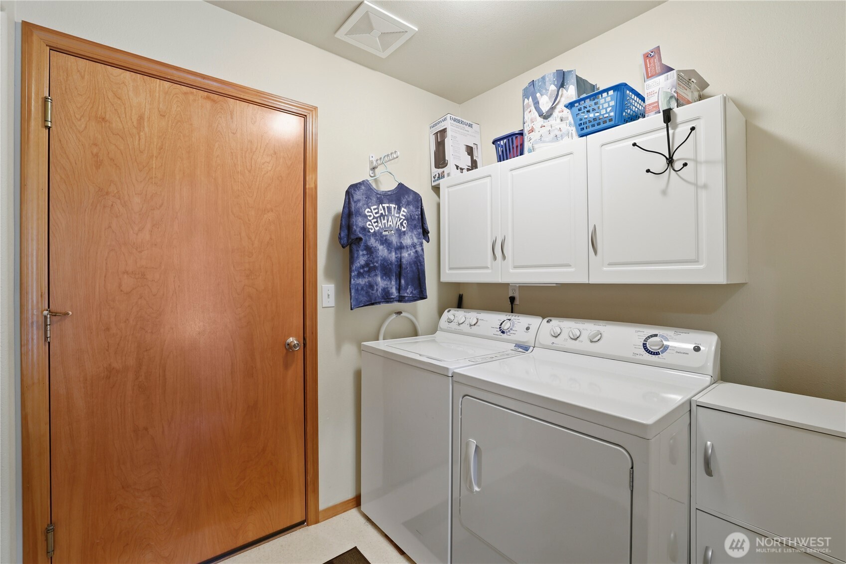 160 Dolphin Avenue NE Ocean Shores WA 98569