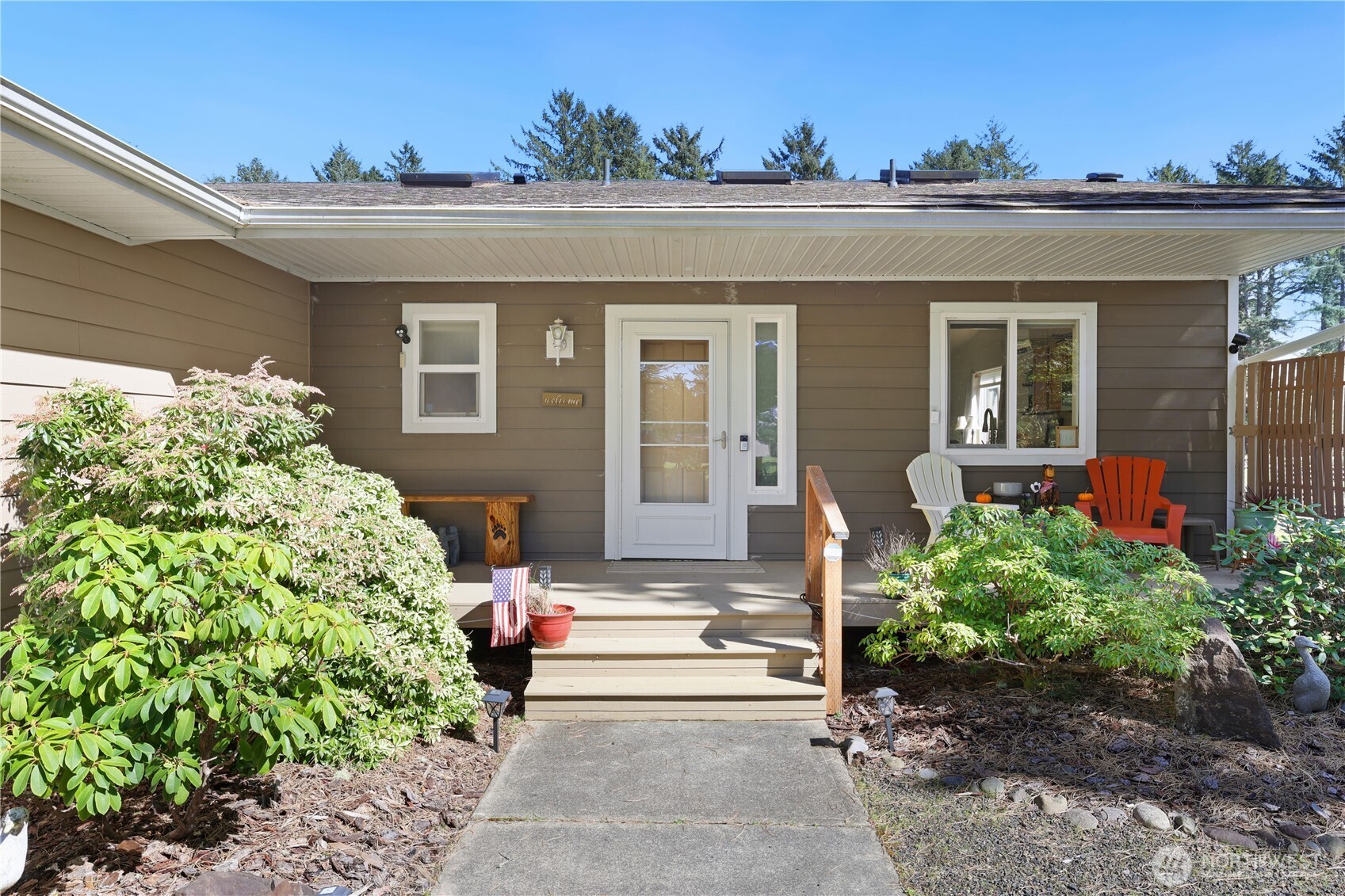 160 Dolphin Avenue NE Ocean Shores WA 98569