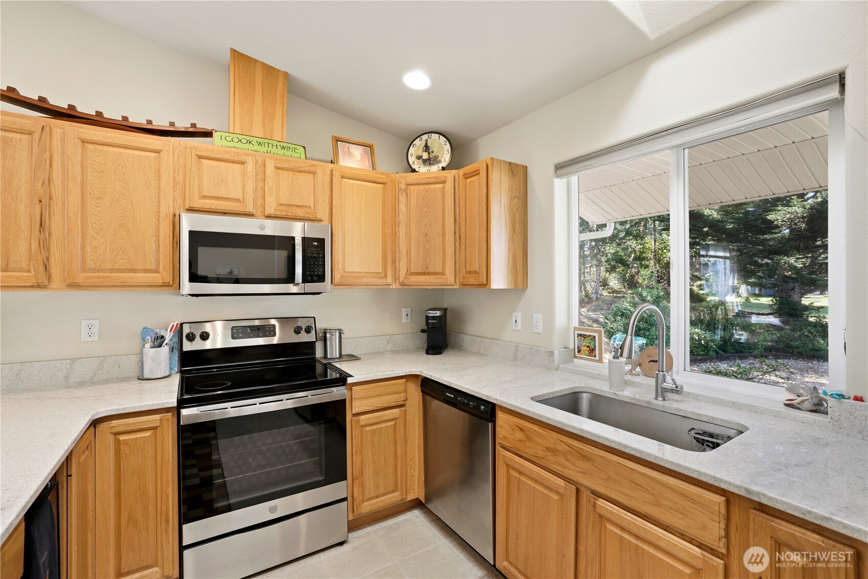 160 Dolphin Avenue NE Ocean Shores WA 98569