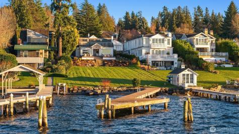 4429 91st Avenue NE Yarrow Point WA 98004