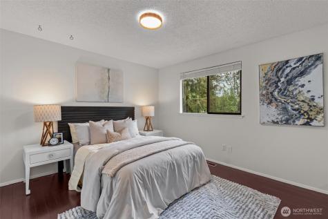 15811 20th Place W Lynnwood WA 98087