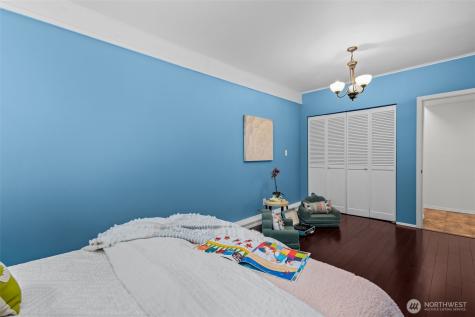 15811 20th Place W Lynnwood WA 98087