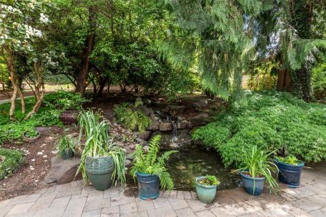 15811 20th Place W Lynnwood WA 98087