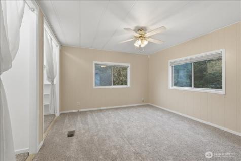 12322 122nd Avenue Ct E Puyallup WA 98374