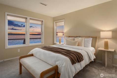10835 Arroyo Beach Place SW Seattle WA 98146