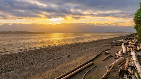 10835 Arroyo Beach Place SW Seattle WA 98146