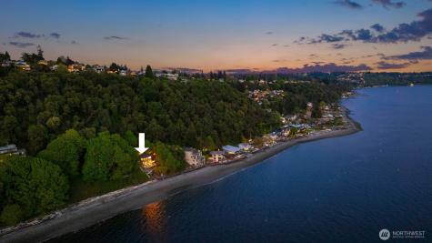 10835 Arroyo Beach Place SW Seattle WA 98146