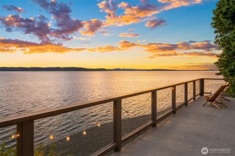 10835 Arroyo Beach Place SW Seattle WA 98146