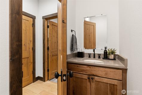 140 Big Rock Lane Cle Elum WA 98922