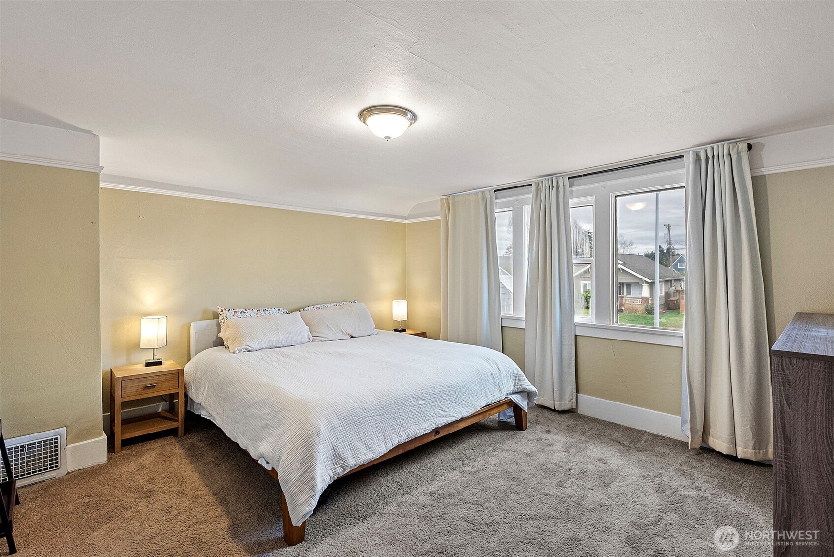 531 S 55th Street Tacoma WA 98408