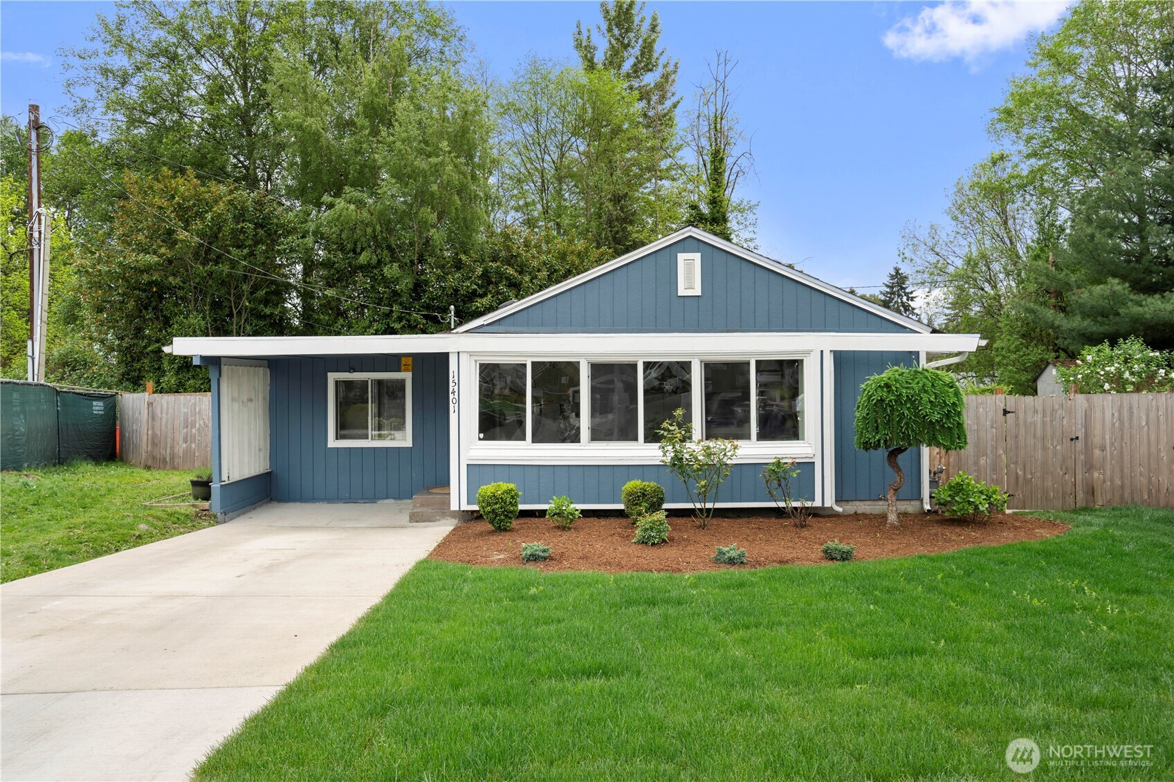 15401 2nd Avenue NE Shoreline WA 98155