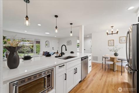 2701 NE 110th Street Seattle WA 98125