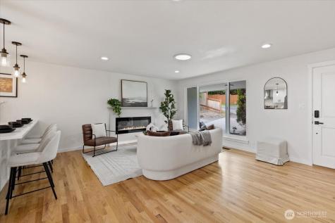 2701 NE 110th Street Seattle WA 98125