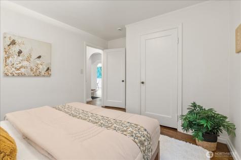 7322 47th Avenue SW Seattle WA 98136