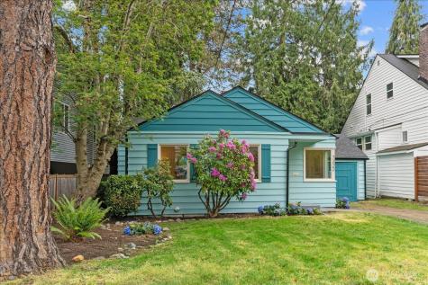 7322 47th Avenue SW Seattle WA 98136