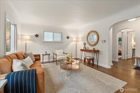 7322 47th Avenue SW Seattle WA 98136