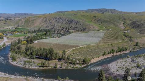 251 Burma Road Methow WA 98834