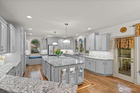 6417 158th Street SE Snohomish WA 98296