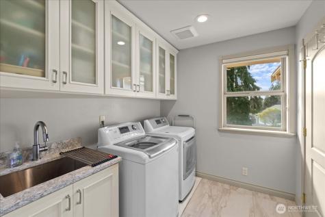 6417 158th Street SE Snohomish WA 98296