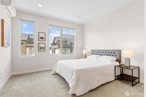 966 6th Avenue NE Issaquah WA 98029