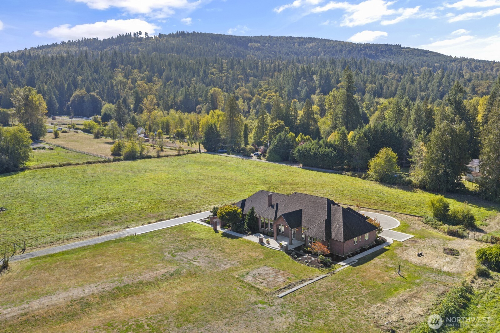 31918 SE 44th Street Fall City WA 98024