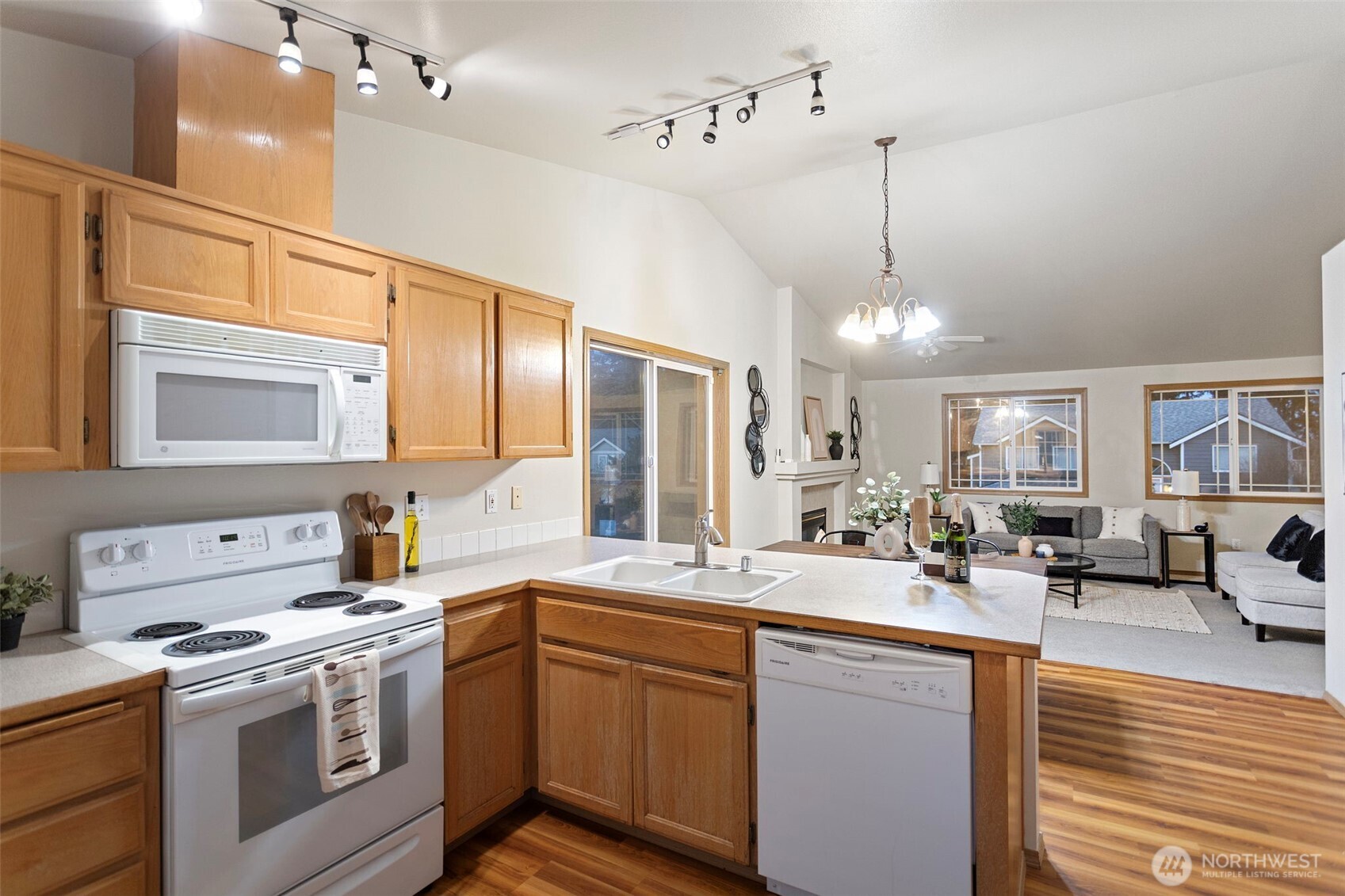 17512 17th Avenue E Spanaway WA 98387