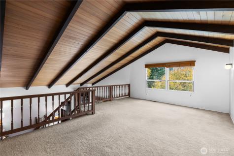 16521 NE 1st Place Bellevue WA 98008