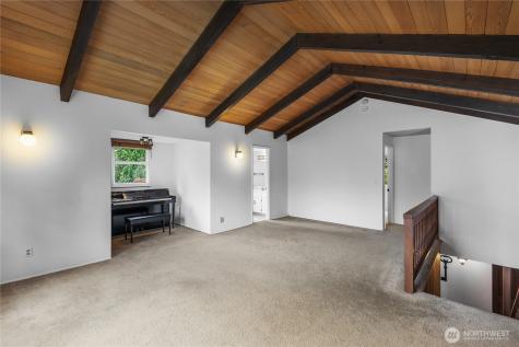 16521 NE 1st Place Bellevue WA 98008