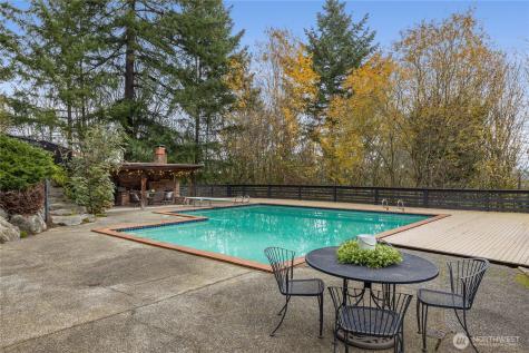 16521 NE 1st Place Bellevue WA 98008