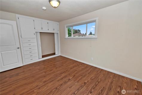 1083 Alder Street Marysville WA 98270