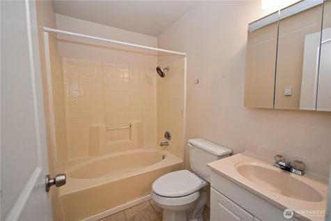 1083 Alder Street Marysville WA 98270