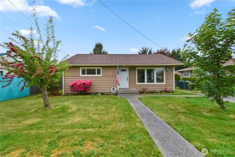 1083 Alder Street Marysville WA 98270