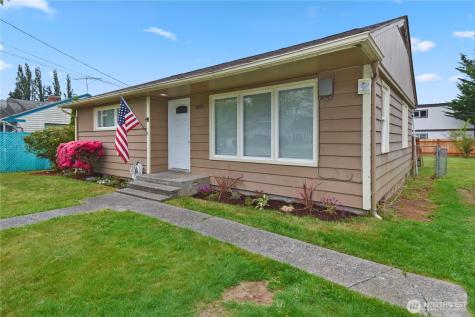 1083 Alder Street Marysville WA 98270