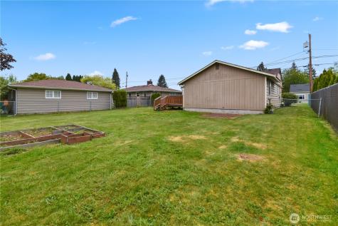 1083 Alder Street Marysville WA 98270