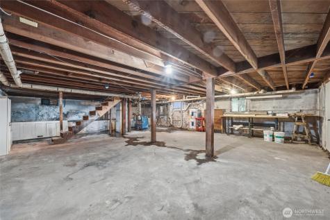 1215 S 10th Street Mount Vernon WA 98274