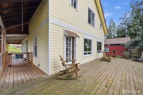 1215 S 10th Street Mount Vernon WA 98274