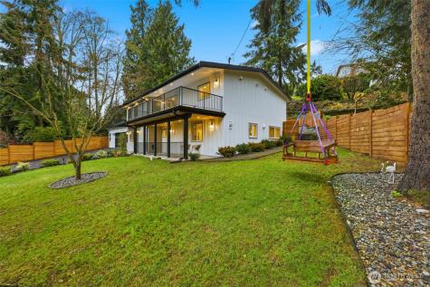 19531 55th Avenue NE Lake Forest Park WA 98155