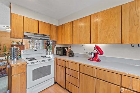 1718 8th Street NE East Wenatchee WA 98802