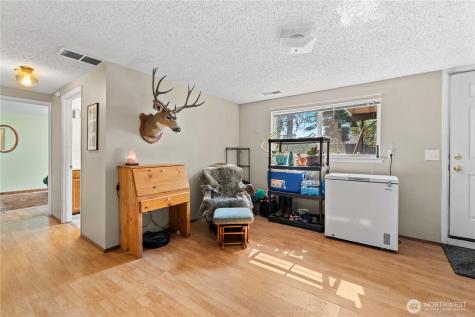 1718 8th Street NE East Wenatchee WA 98802