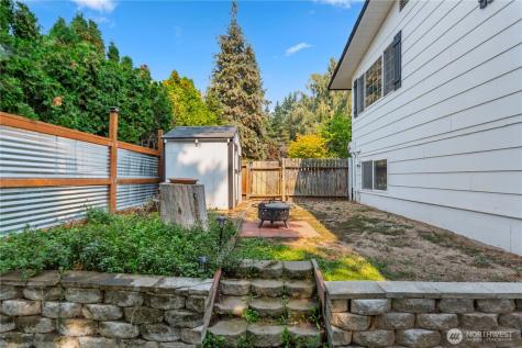 1718 8th Street NE East Wenatchee WA 98802