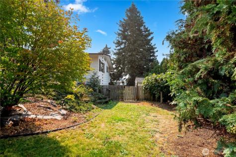 1718 8th Street NE East Wenatchee WA 98802