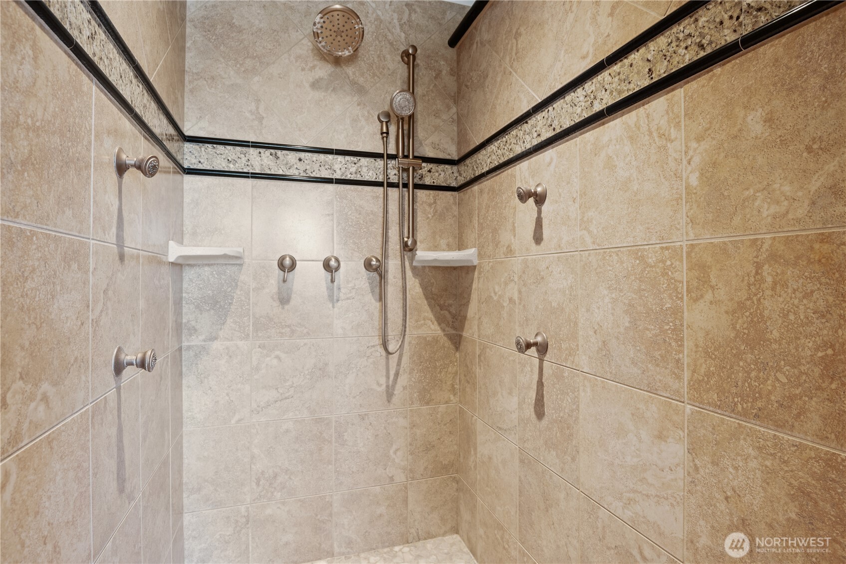 2512 Peters Drive Longview WA 98632