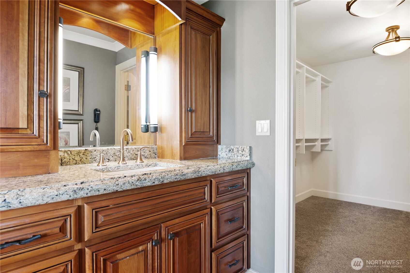 2512 Peters Drive Longview WA 98632