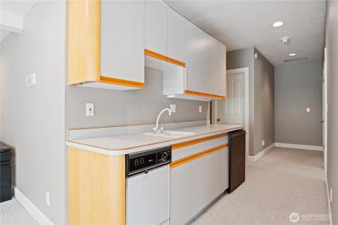 2512 Peters Drive Longview WA 98632