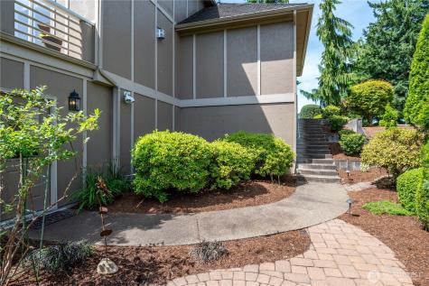 2512 Peters Drive Longview WA 98632